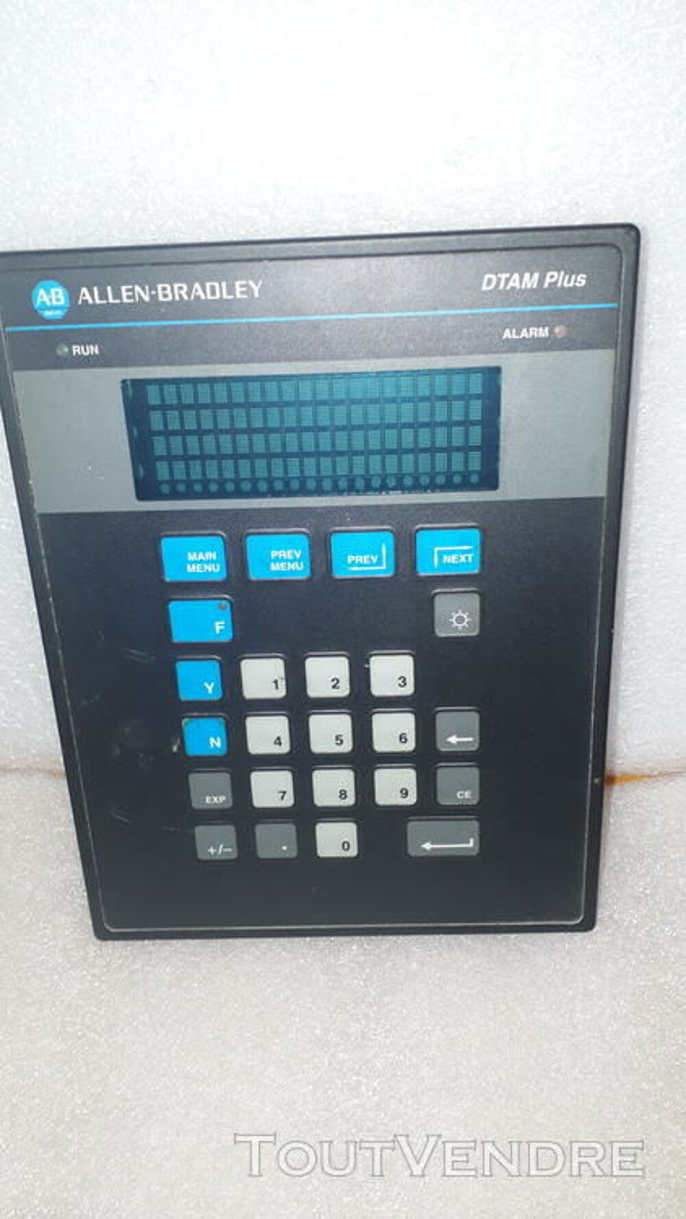 INTERFACE 2707-V40P2 ALLEN BRADLEY Matériel informatique