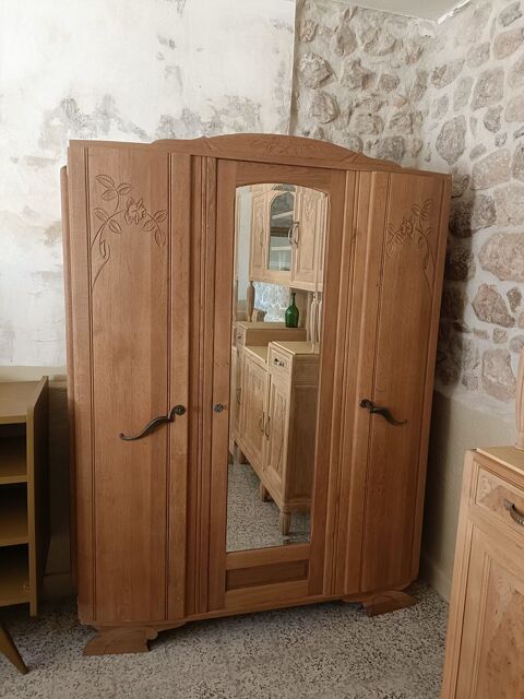 Armoire art déco
Chiddes (71)