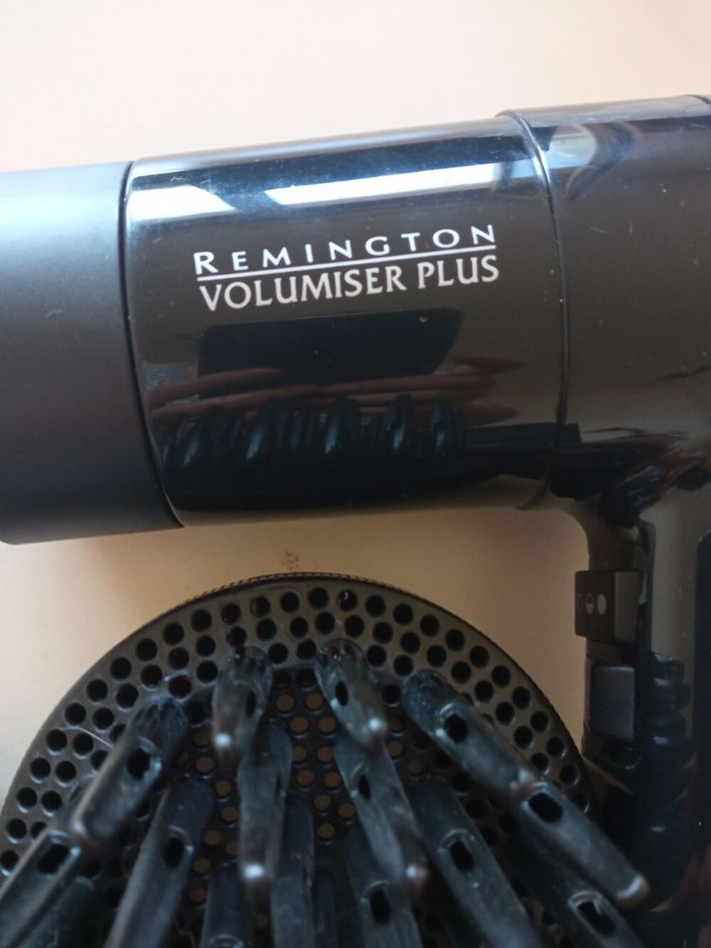 S&egrave;che cheveux REMINGTON NEUF sans amballage Electroménager