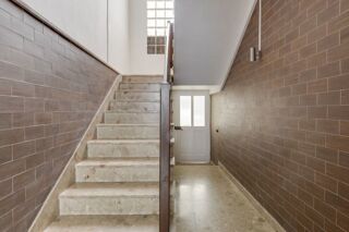  Immeuble  vendre 330 m