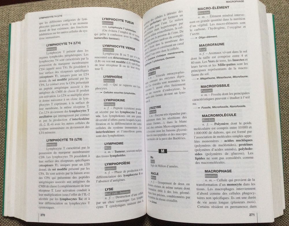Dictionnaire des sciences de la vie et de la terre Livres et BD