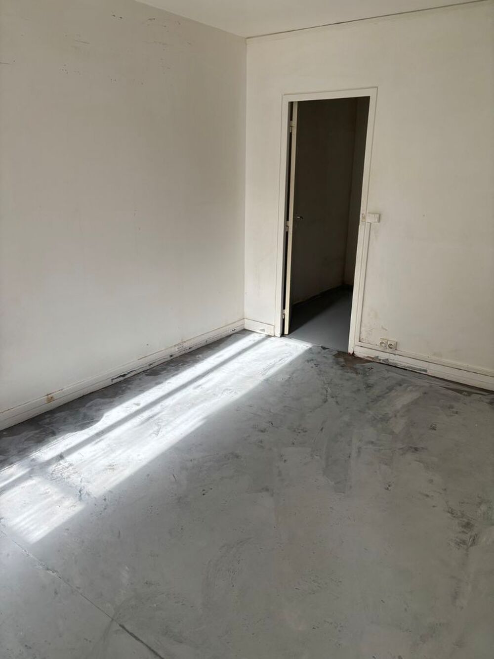 Vente Appartement À saisir  12 rue Jules Romains Paris quartier Bas Belleville Paris 19