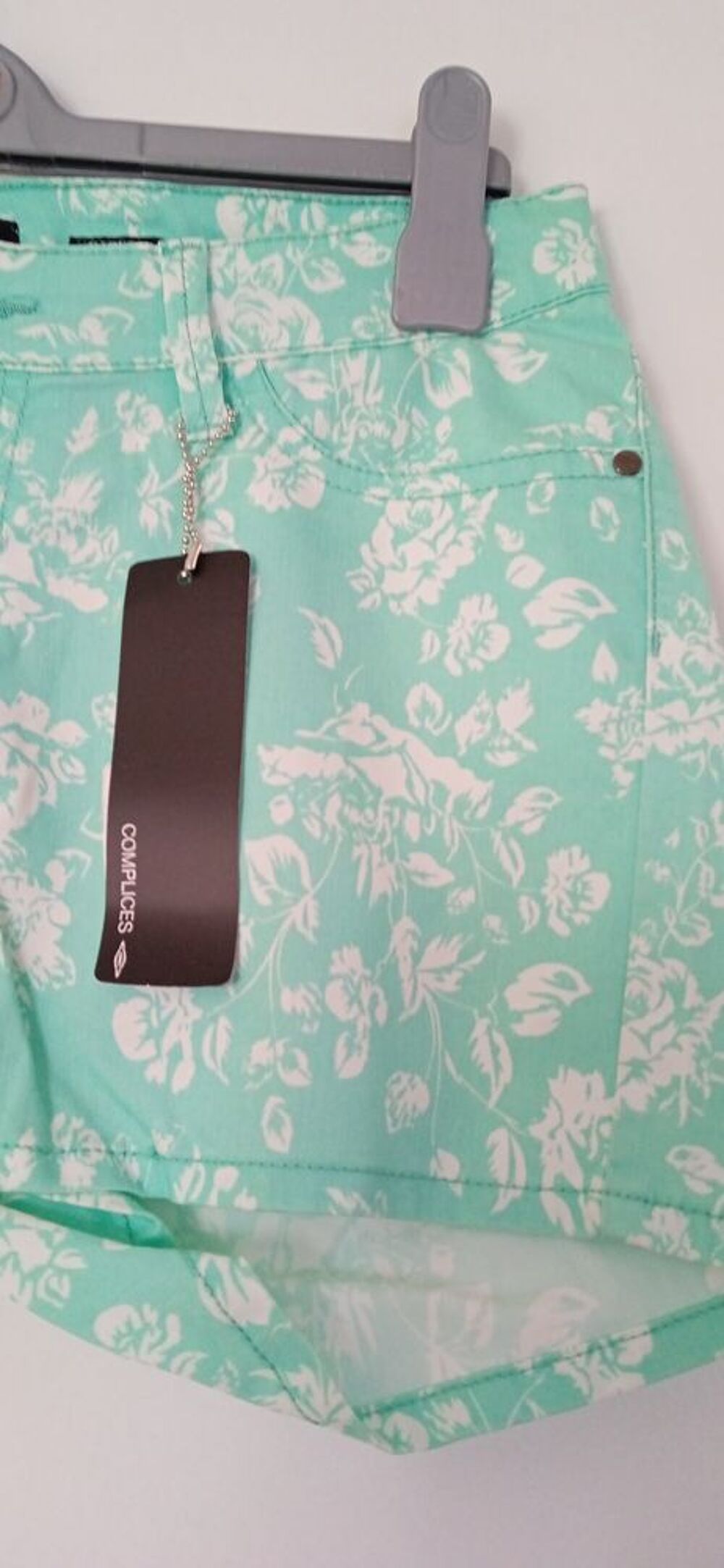 Short Femme vert complices Vêtements