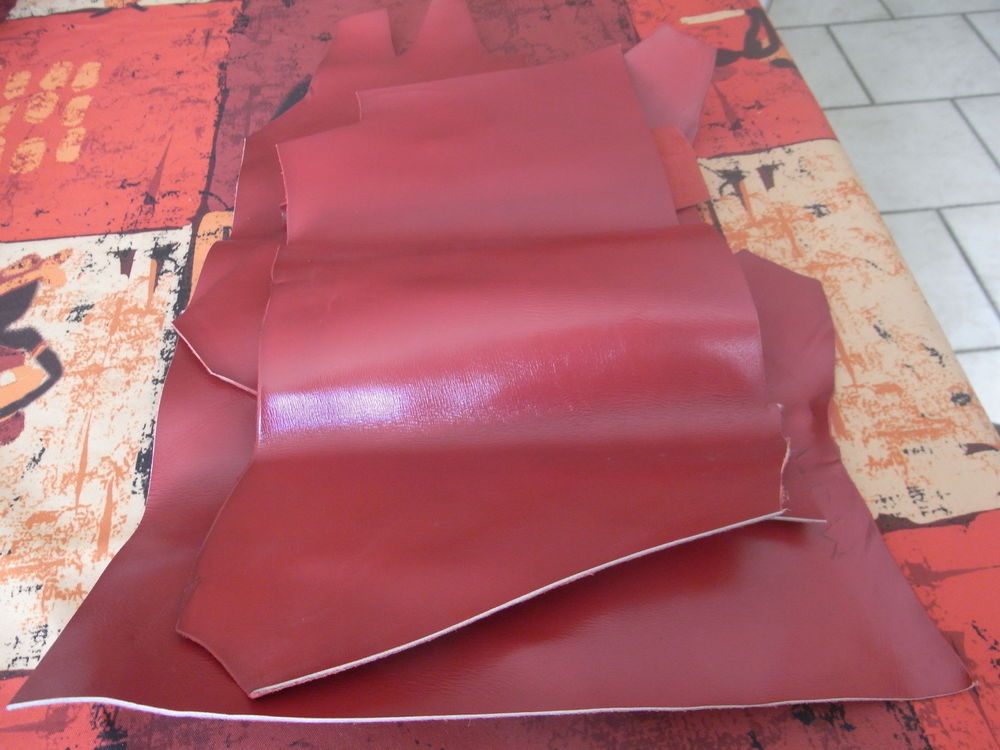 3 KG de d&eacute;chets de cuir Maroquinerie