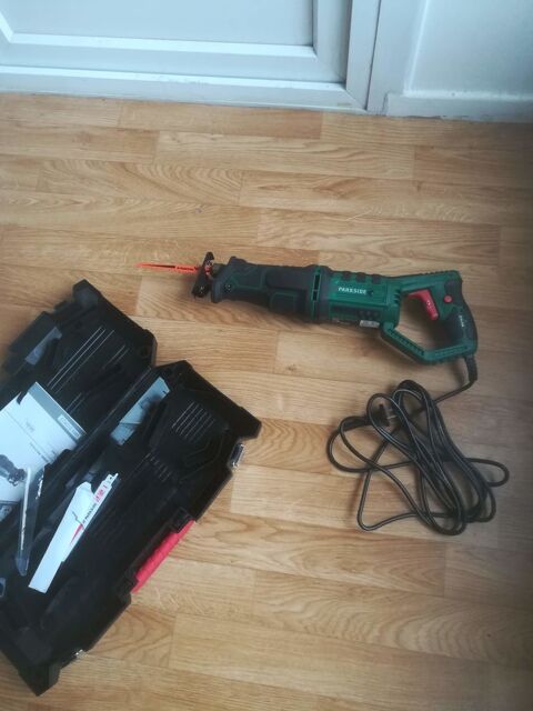 Scie Sabre / Livraison 7 Lyon 4 (69)