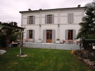  Maison � vendre 10 pi�ces 266 m�