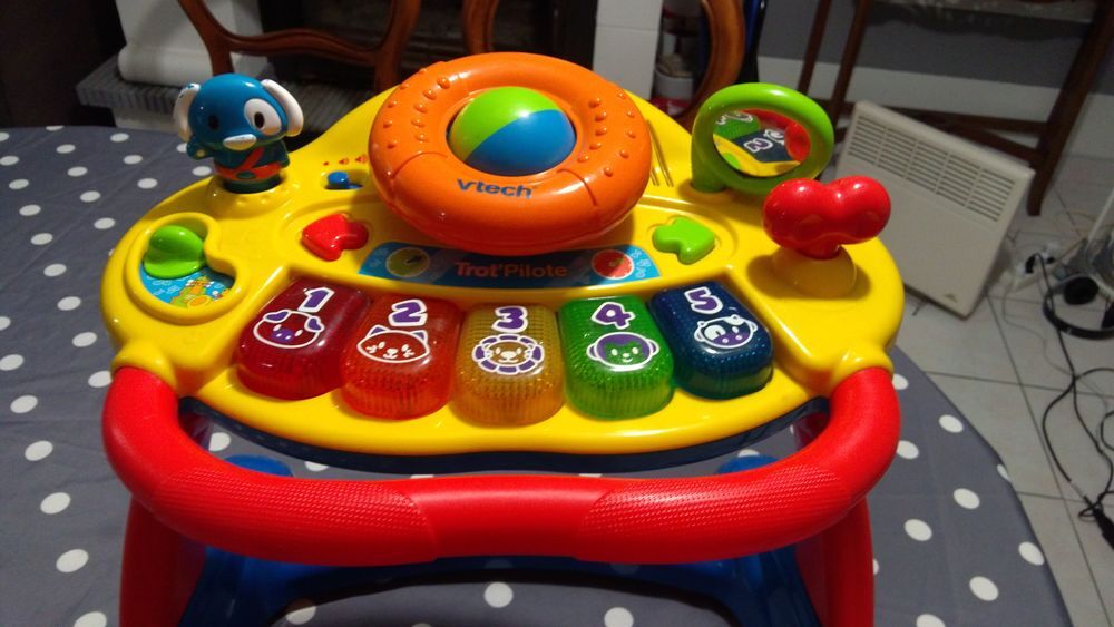 Trotteur Vtech Jeux / jouets