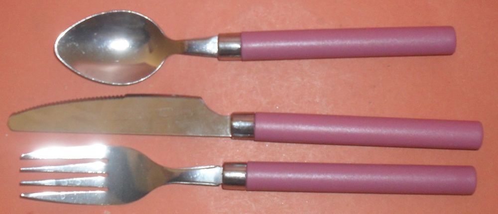 Lot de 18 Couverts Magnet Lbp Electroménager