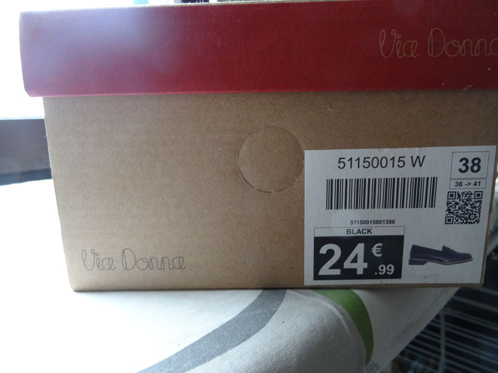 mocassin femme neuf poinyure 38 Chaussures