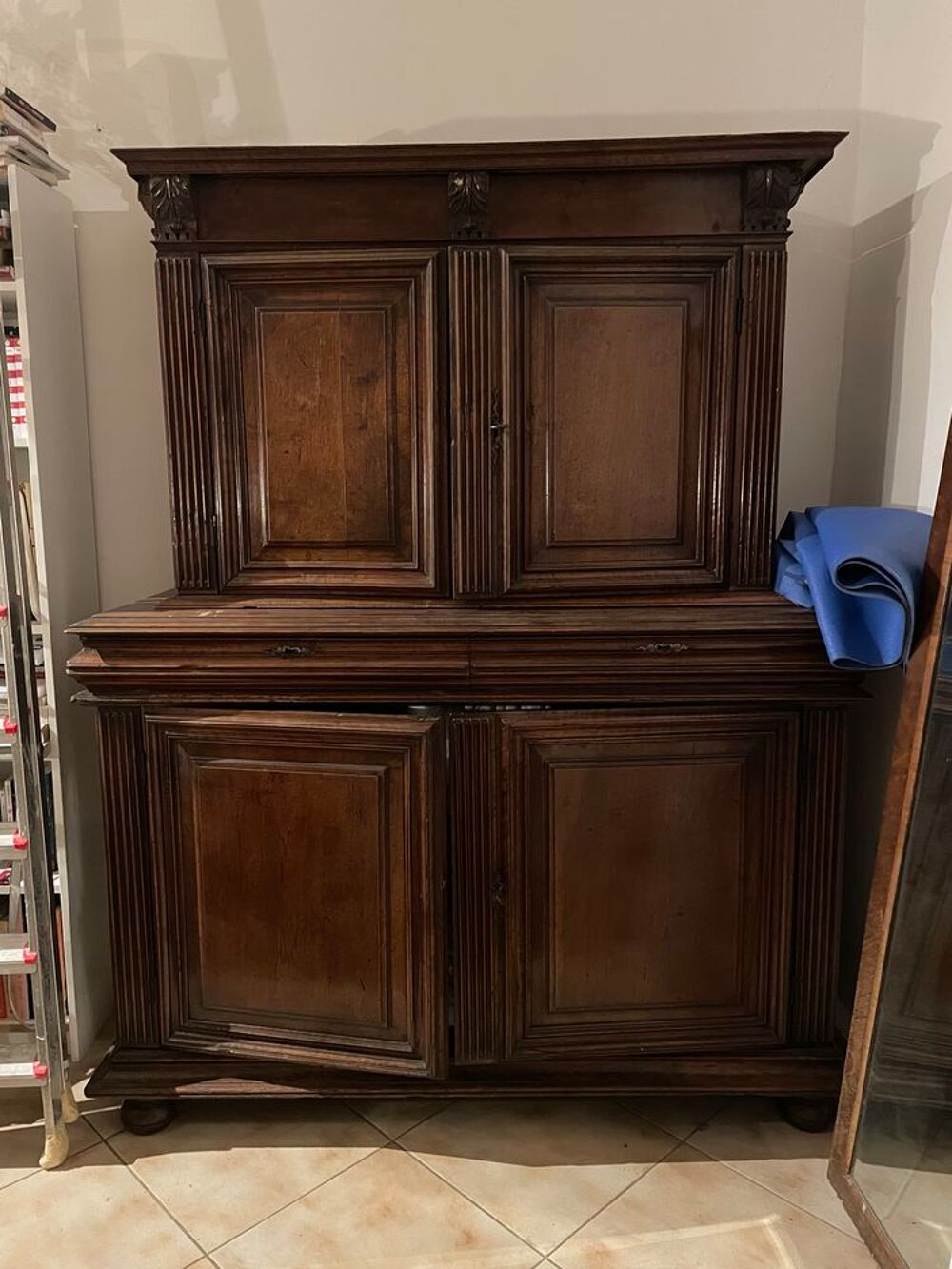 Buffet ancien deux corps Meubles