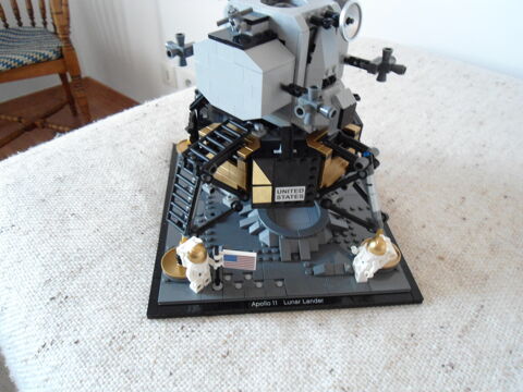 LEGO NASA APOLLO 11 LUNAR LANDER  10266 80 Bons-en-Chablais (74)
