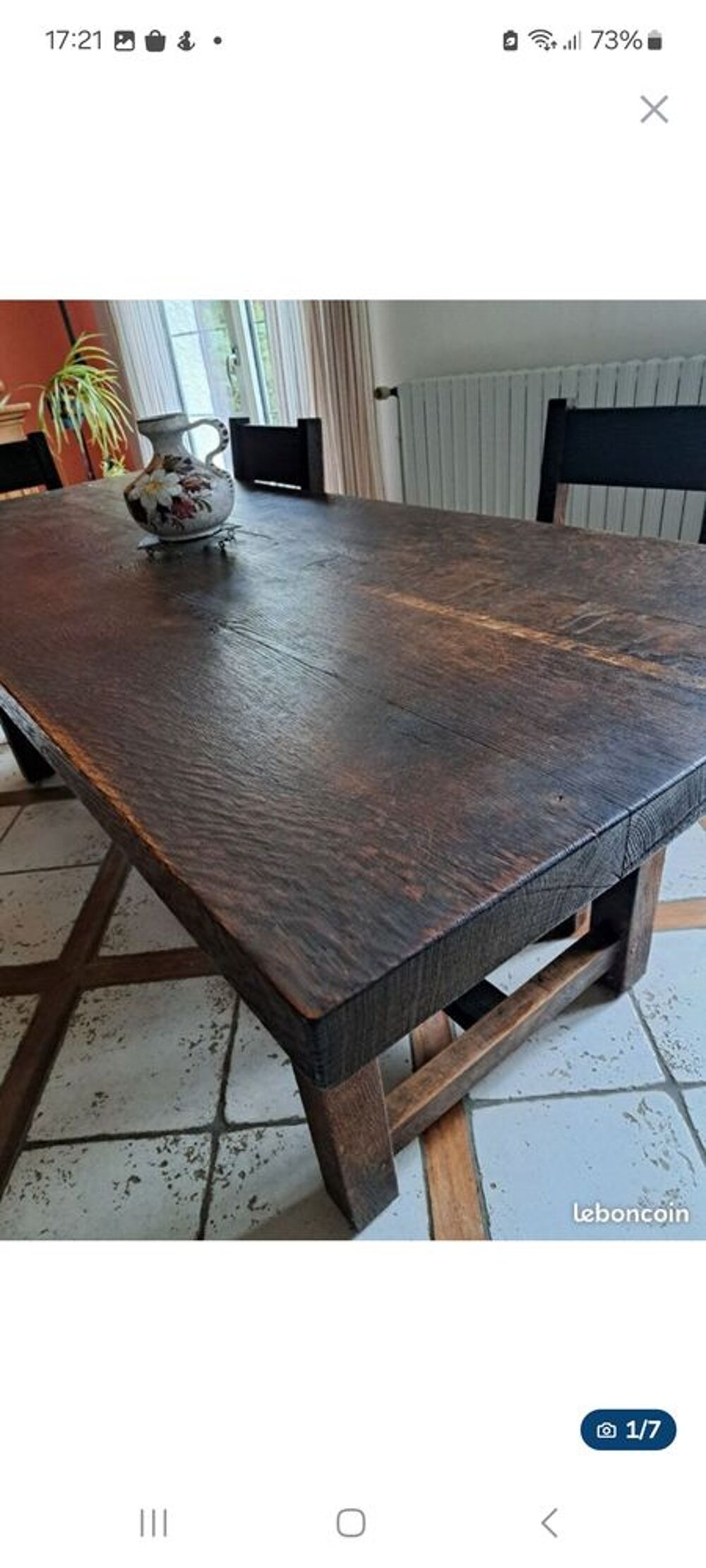 Table et 6 chaises Meubles