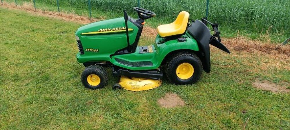 Capot moteur de tracteur tondeuse Jardin