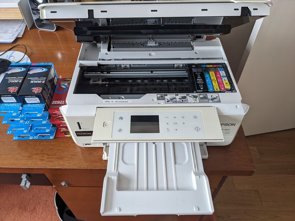 11 CARTOUCHES + IMPRIMANTE EPSON XP-625 EXPRESSION PREMIUM Matériel informatique