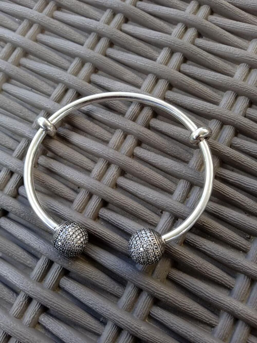 Bracelet jonc Pandora Bijoux et montres