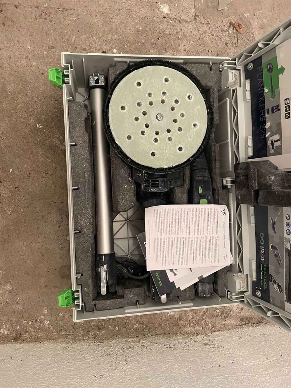 Ensemble Aspirateur et girafe Festool 
Bricolage