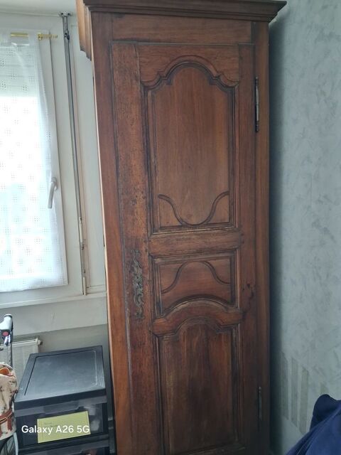 Bonneti�re  ancienne 100 Bourges (18)