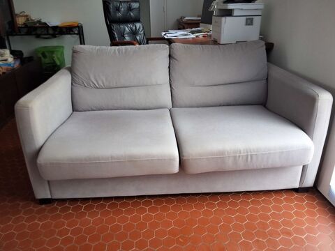 Canap� convertible 2,5 places 150 Saint-Vincent-sur-Jard (85)