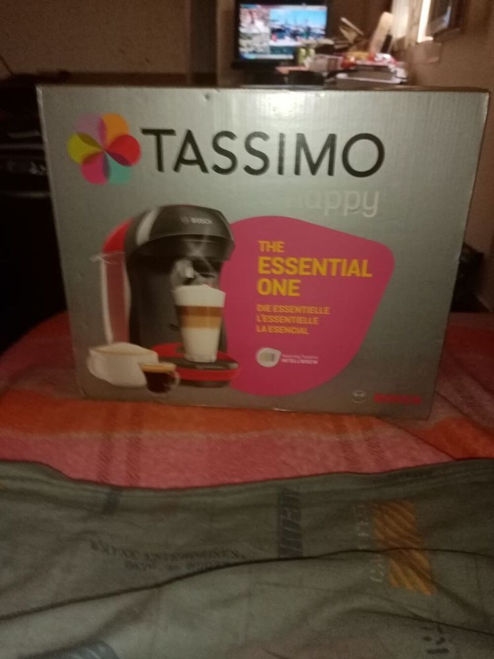 machine &agrave; caf&eacute; tassimo neuve dans emballage d origine Electroménager