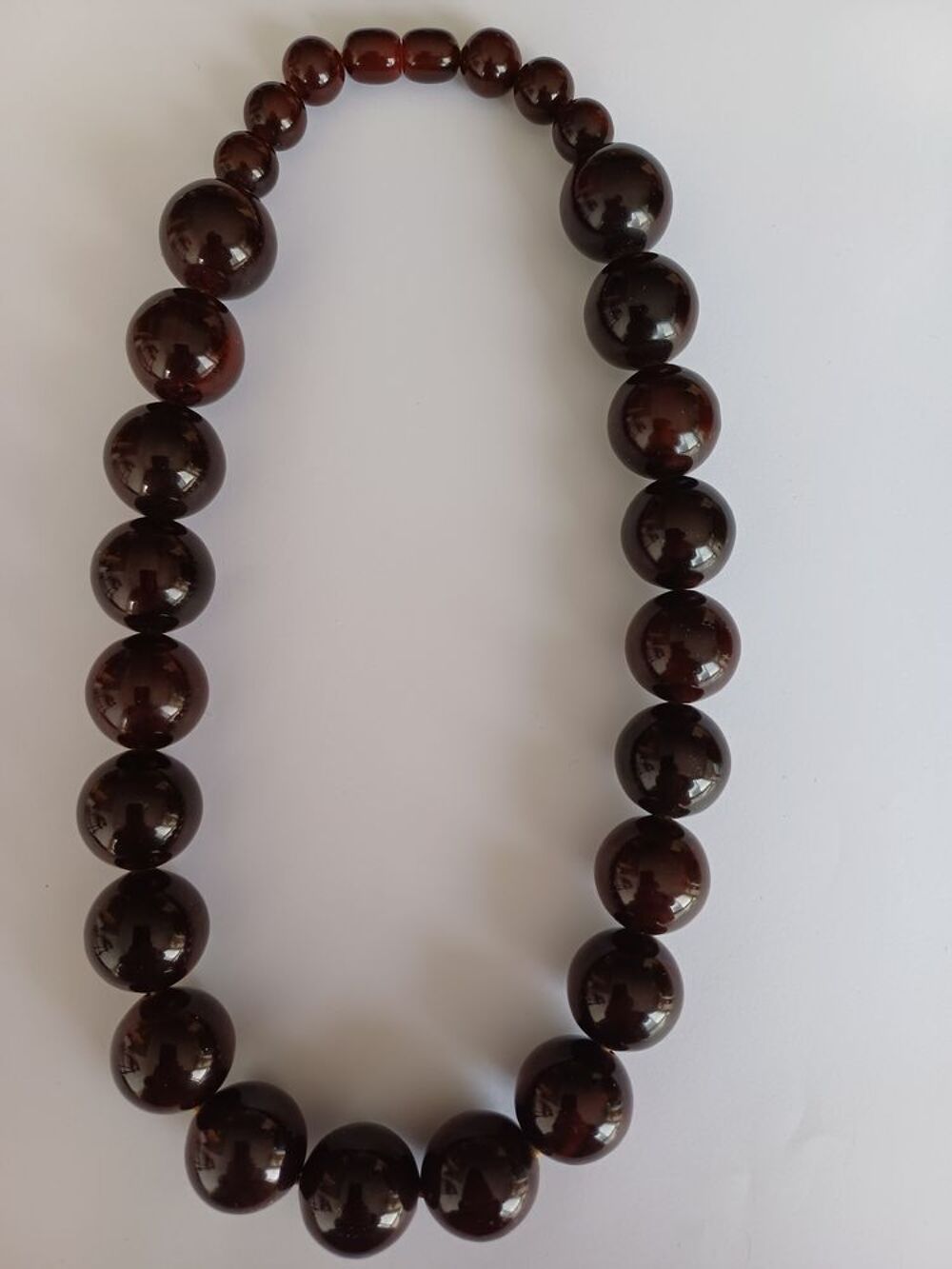 Antique collier en bakelite . Bijoux et montres