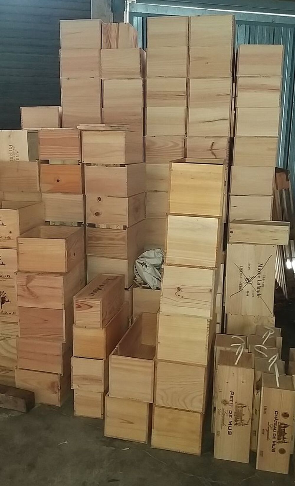 Caisses de vin diff&eacute;rents formats Bricolage