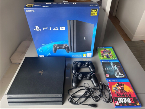 Console PS4 Pro Jet Black 1 To  150 Angers (49)