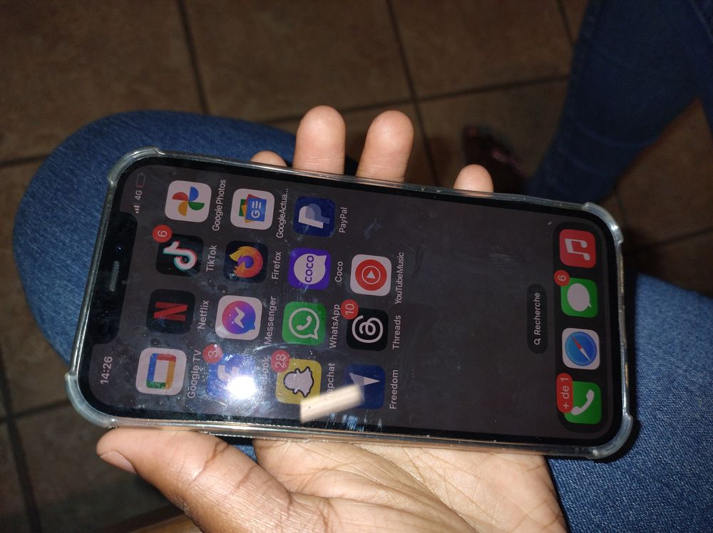 iphone12 pro max noir 256 gb Téléphones et tablettes