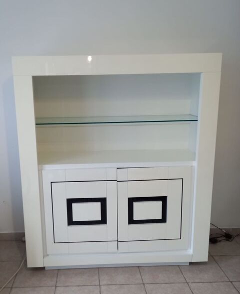 Armoire vitrine salon 150 Saint-Pierre-l�s-Nemours (77)