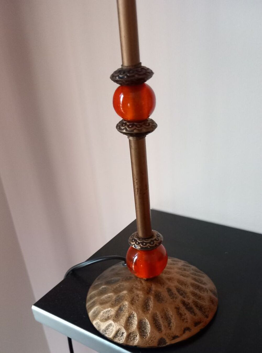Lampe &agrave; poser orange vintage, pied d&eacute;coratif Décoration