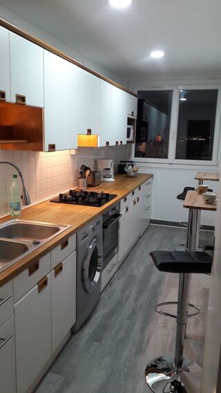  Colocation à louer 5 pièces 82 m²