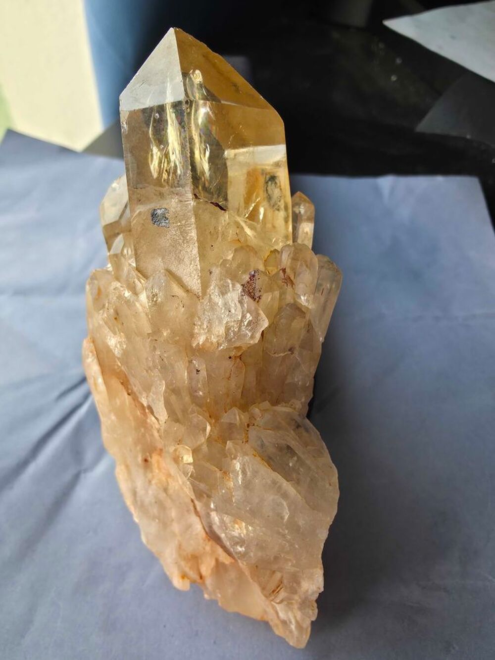 Pierre de Citrine Naturelle-Sp&eacute;cimen 180g 