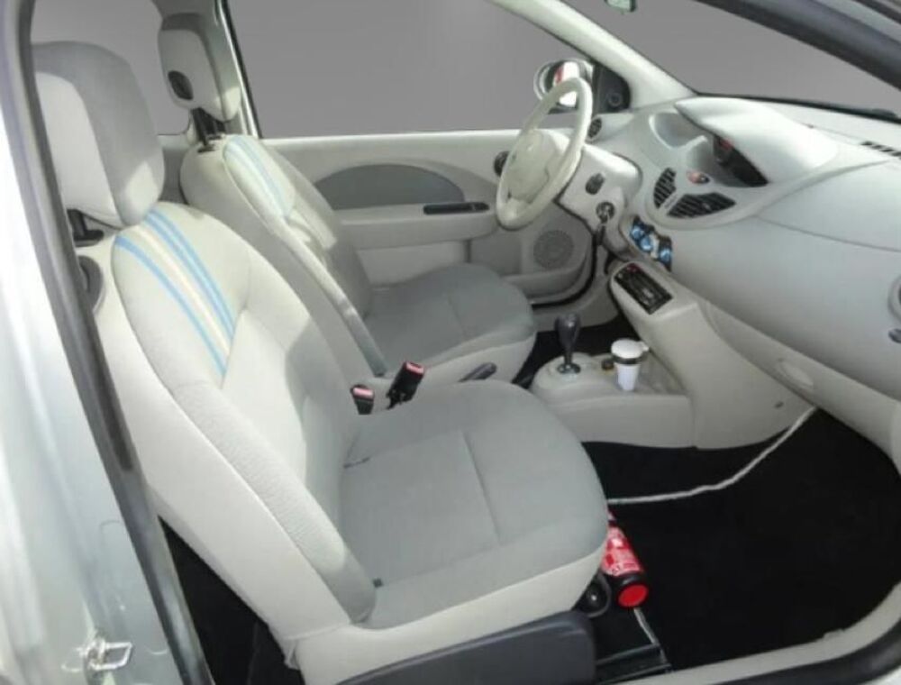 Twingo II 1.2L i 58cv Quickshift (4 CV) 2008 occasion 55100 Verdun