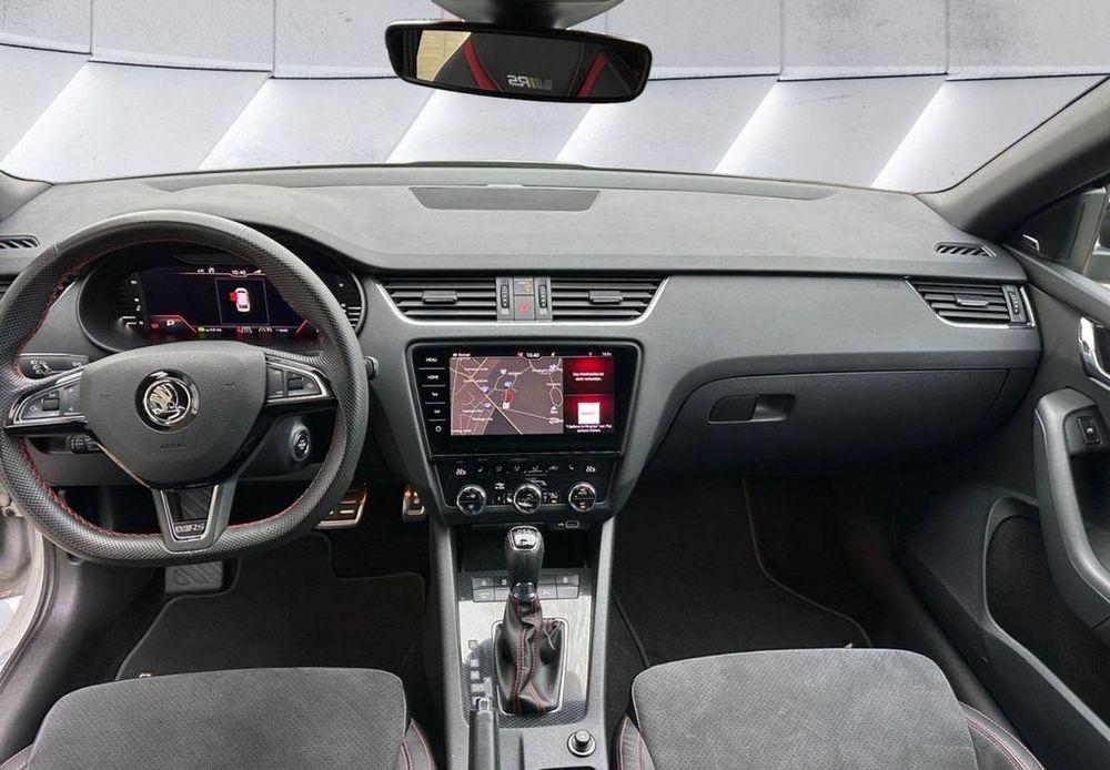 Octavia Combi 2.0 TSI 245 ch DSG7 RS 2020 occasion 69007 Lyon