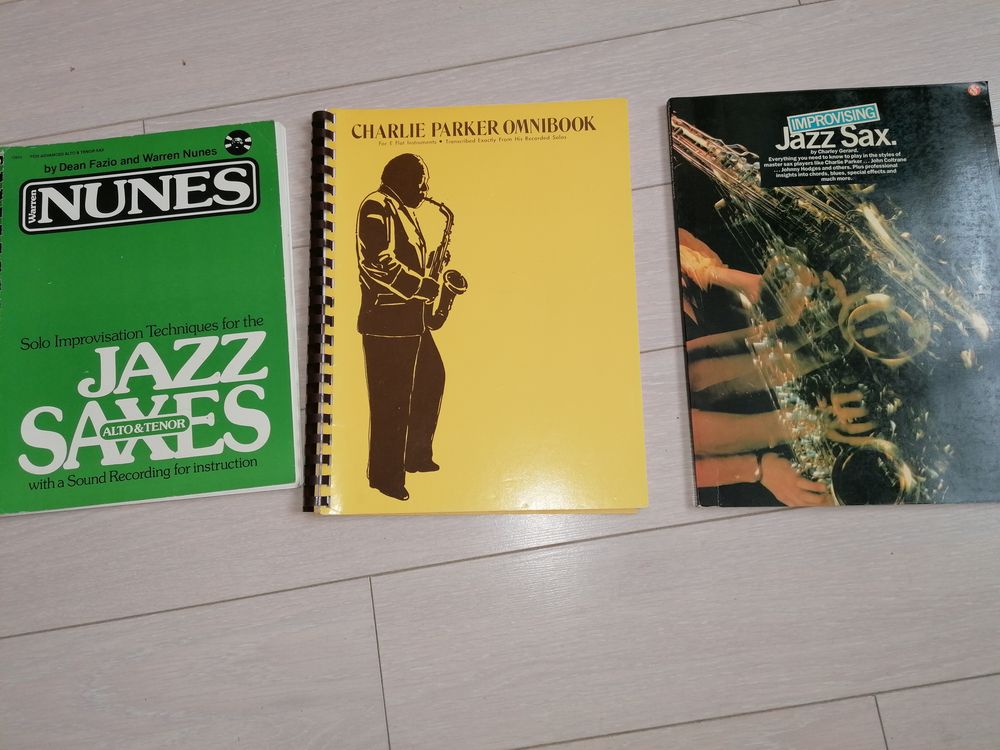 partitions musicales jazz, piano, saxo et flutes
Livres et BD