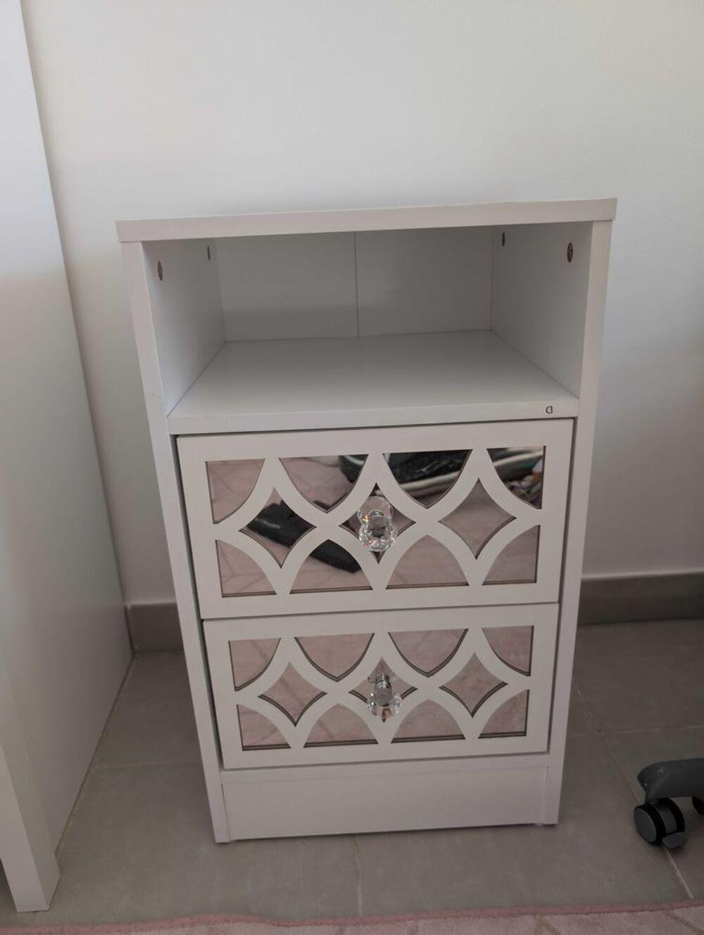 Table de chevet miroir Galano €" tr&egrave;s bon Meubles