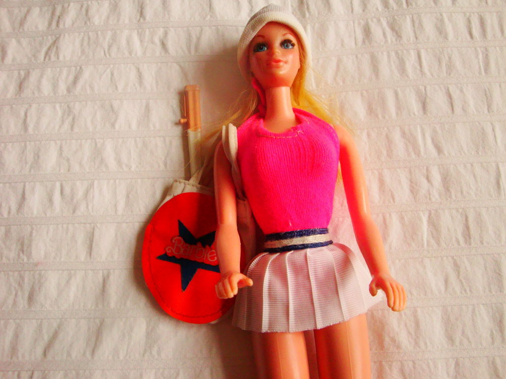 V&ecirc;tement de poup&eacute;e barbie mattel ann&eacute;e 1970 Jeux / jouets