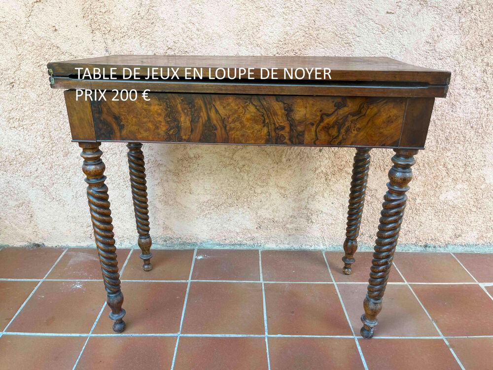 TABLE DE JEUX Meubles