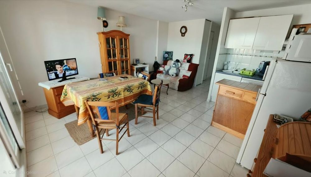 Vente Appartement LE CAP D'AGDE : Bas des falaises : GARAGE +  T2- cabine /loggia /piscine / Ascenseur Le cap d agde