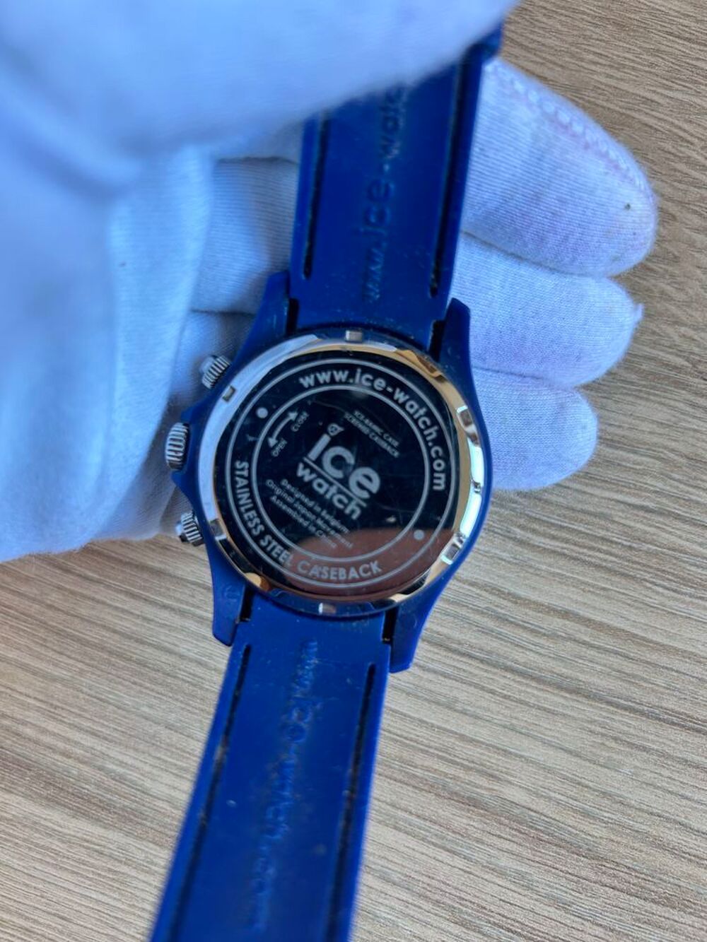 ICE-Watch Chrono Matte - Bleu &quot; Mixte &quot; Style et Performance, Cool ! 