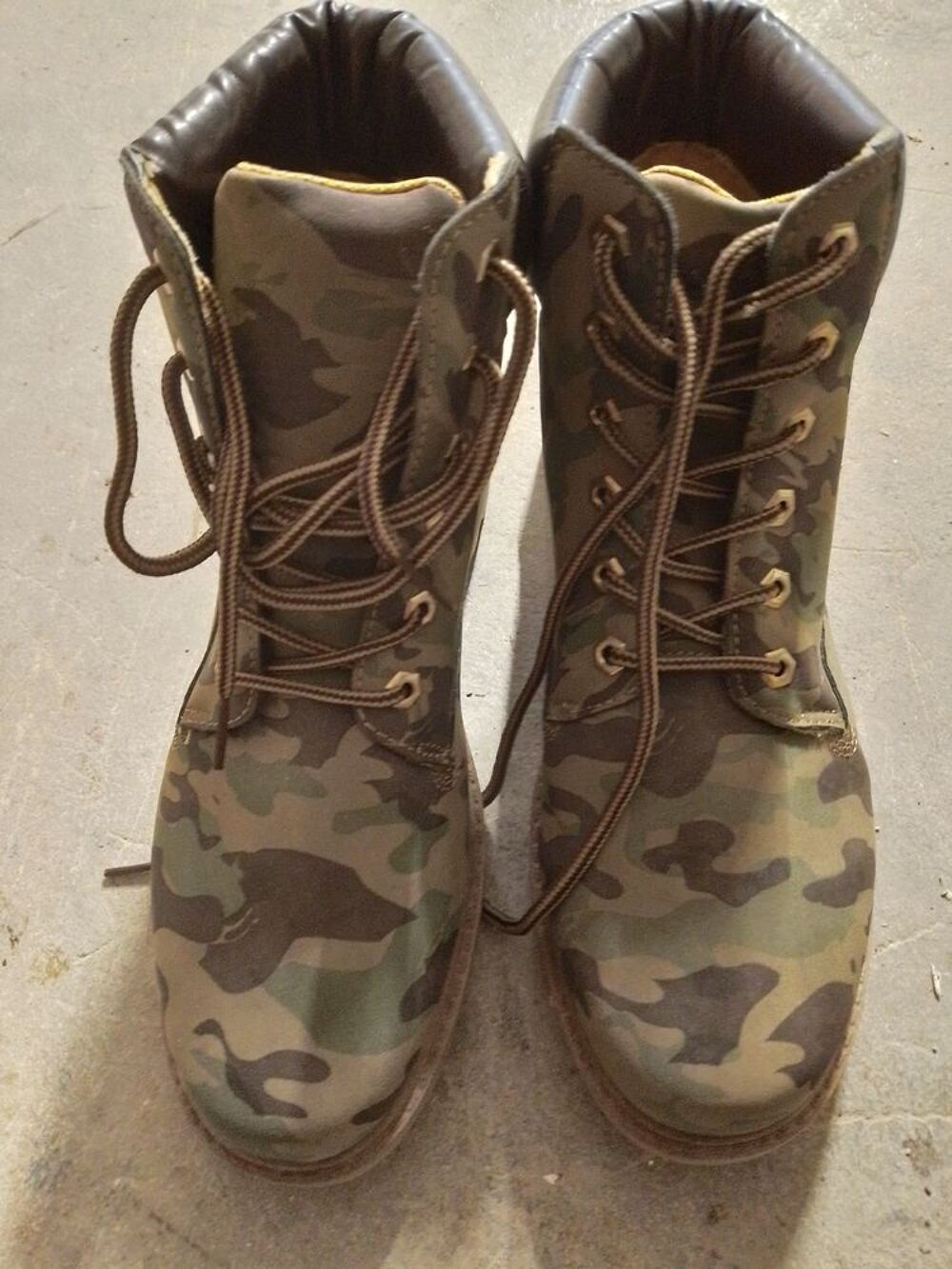 bottines homme taille43 neuves jamais port&eacute;es. Chaussures