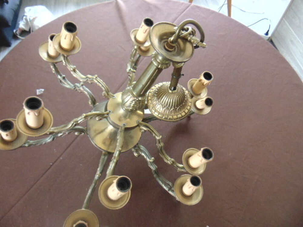  Lustre ancien 12 feux ? Bronze &amp; laiton ? Style Louis XV Décoration