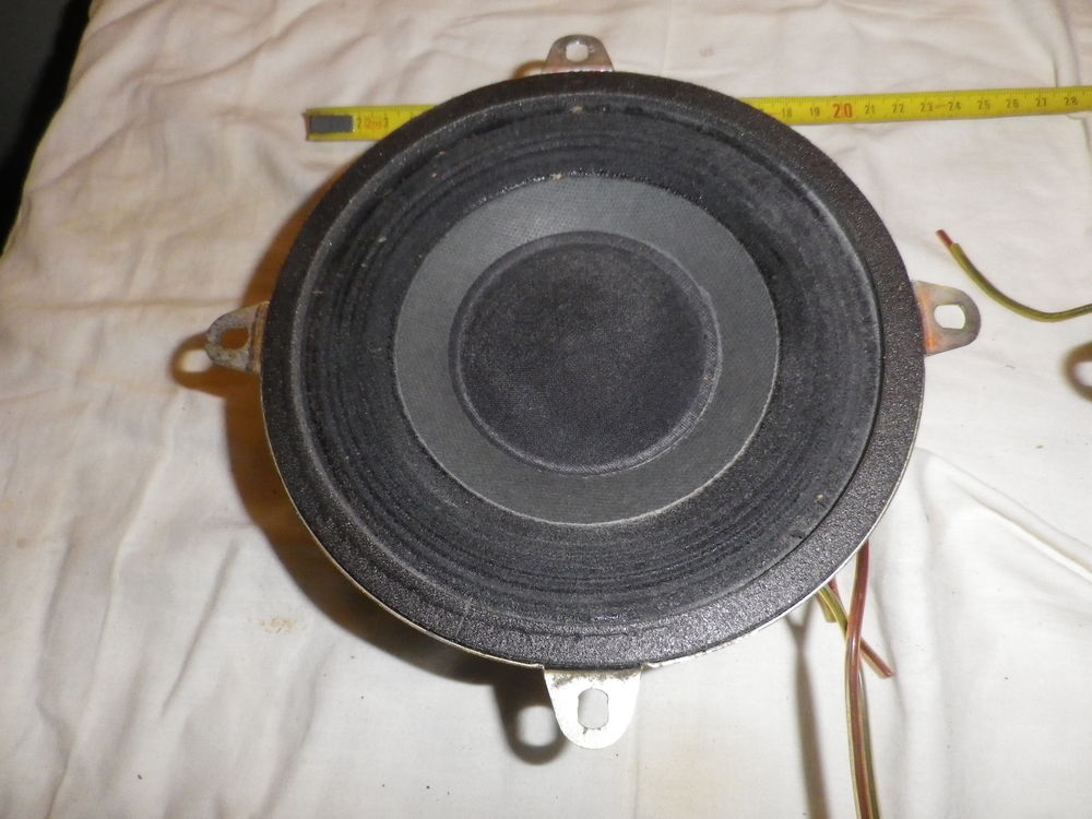haut-parleur fran&ccedil;ais large bande 1975 SIARE version 8 ohm Audio et hifi