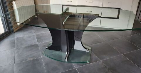 Table de salle  manger  100 Peillon (06)