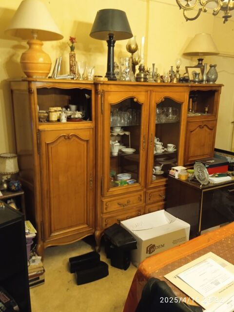 Meuble de sjour en merisier. 50 Palaiseau (91)