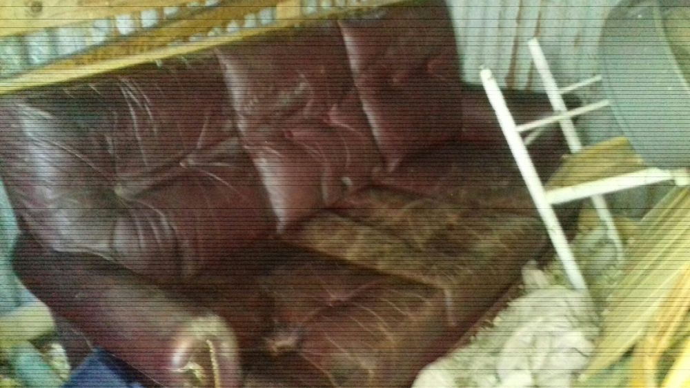 canap&eacute; 2 fauteuils cuir Meubles