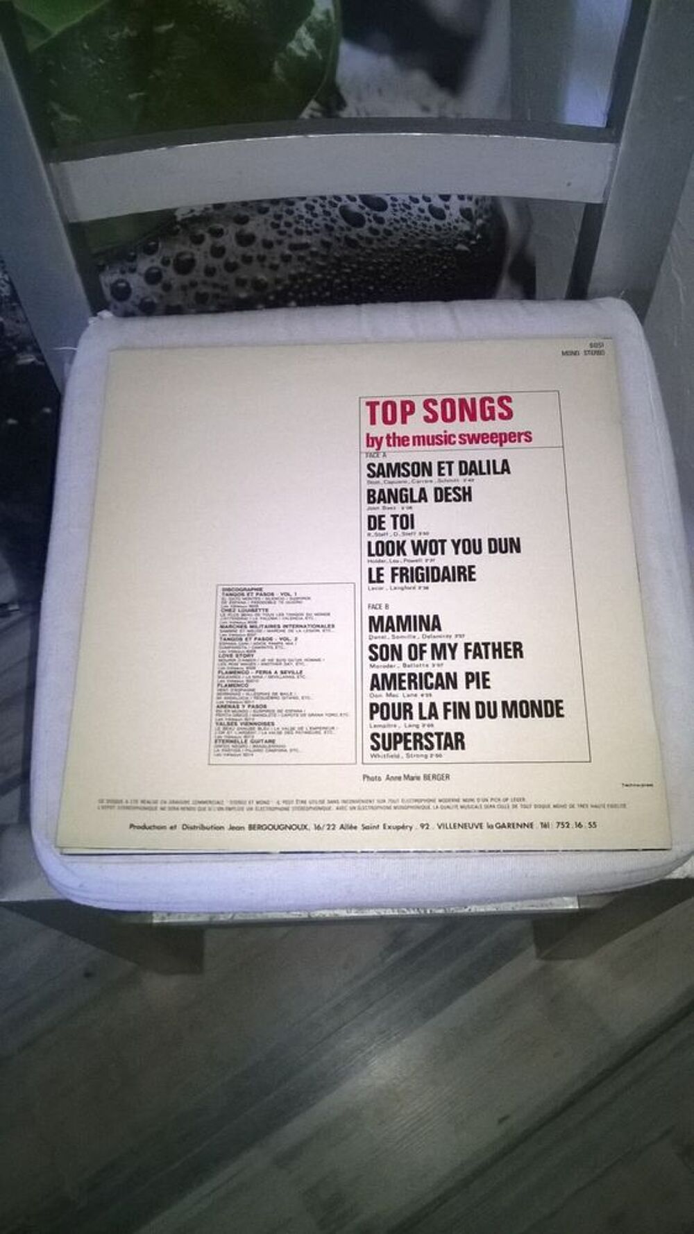 Vinyle The Music Sweepers
Top Songs
Excellent etat
Samson CD et vinyles