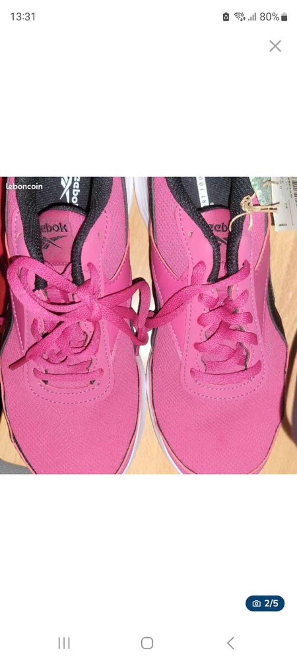 Bonjour je les baskettes rose Reebok de taille 36 neuve Chaussures