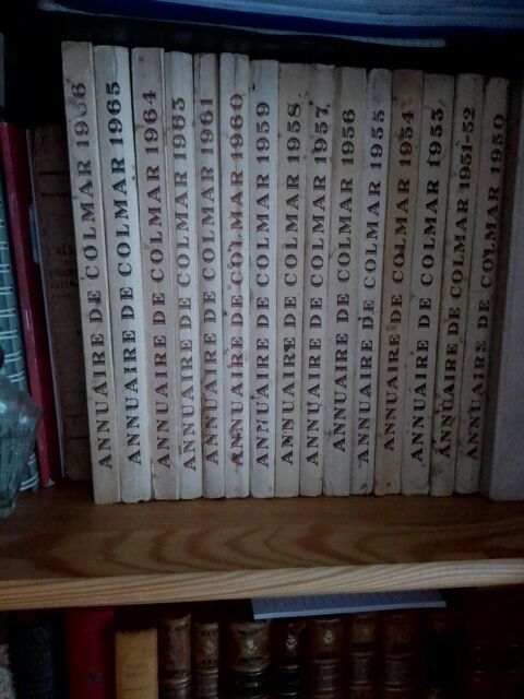 un volume annuaire sur colmar date 1950 a1966 150 Toulouse (31)