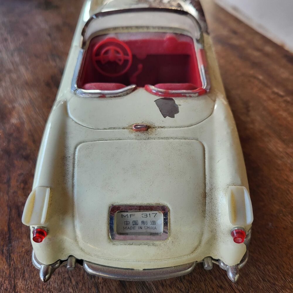 voiture jou&eacute;e ancienne ann&eacute;e 50 
