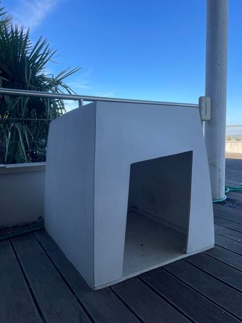 Magnifique niche b&eacute;ton 220 31320 Castanet-tolosan